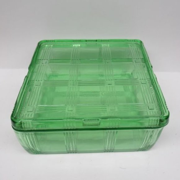 Hazel Atlas Green CRISS CROSS CRISSCROSS 8X8 Square Refrigerator Dish with Lid - Picture 2 of 4